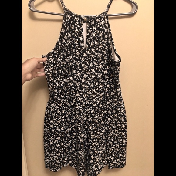 GARAGE black and white floral dress romper